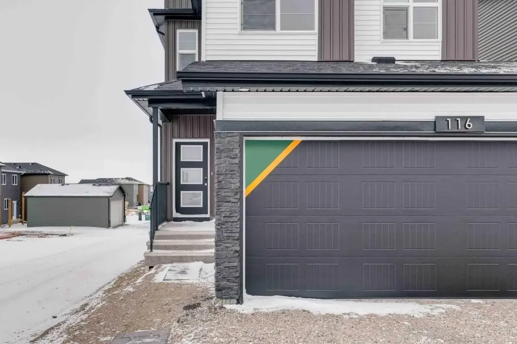 116 Amblefield Grove NW Calgary AB T3P2L4