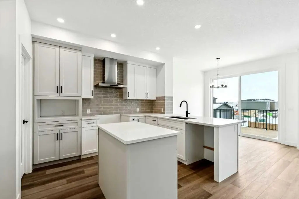 116 Amblefield Grove NW Calgary AB T3P2L4