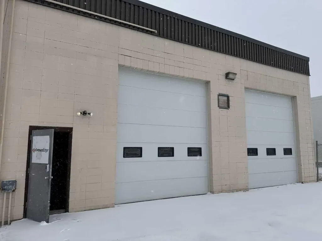 5208 62 Street Lloydminster AB T9V 2E4