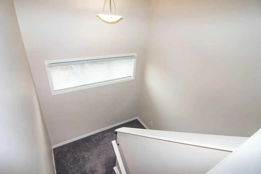 754 Luxstone Gate SW Airdrie AB T4B 0H3