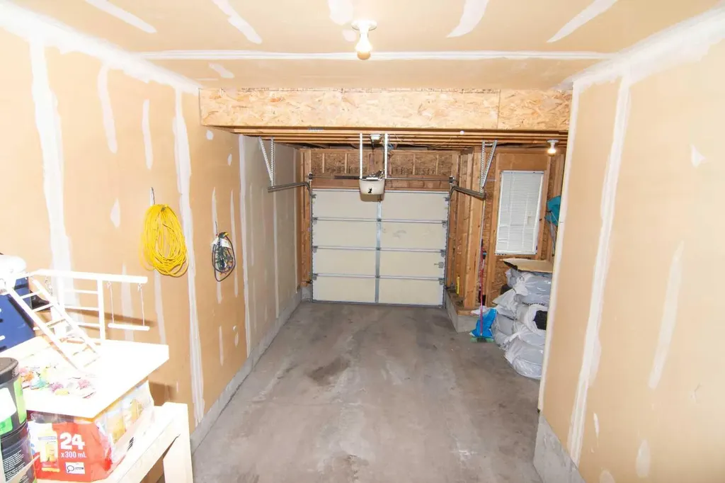 754 Luxstone Gate SW Airdrie AB T4B 0H3