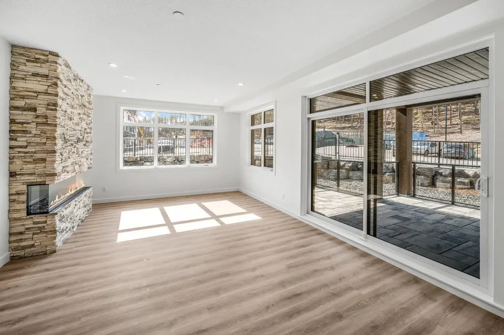 10 Cascade Ridge Canmore AB T1W 0K6