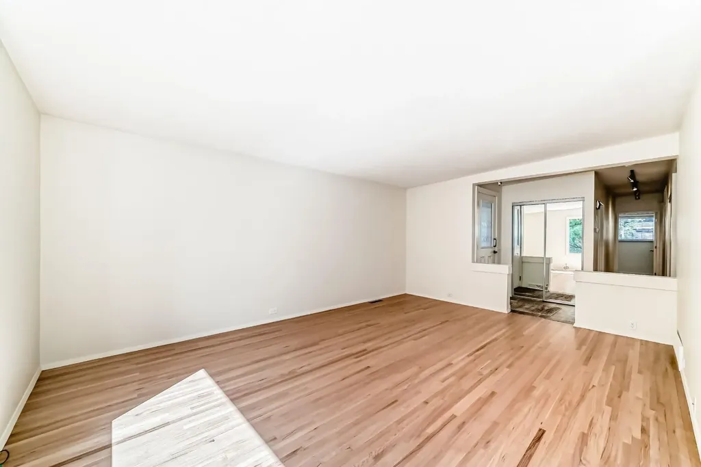 3415 Benton Drive NW Calgary AB T2L1W7