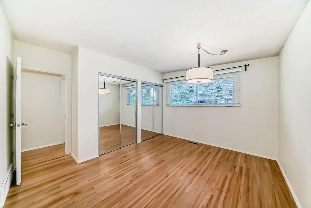 3415 Benton Drive NW Calgary AB T2L1W7