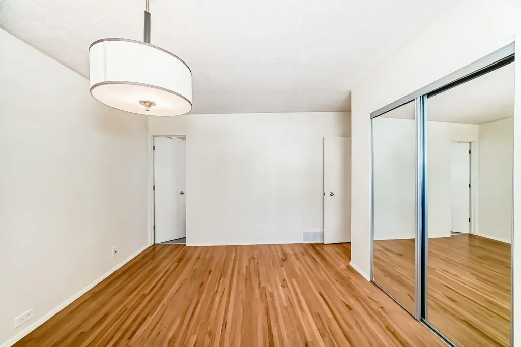 3415 Benton Drive NW Calgary AB T2L1W7