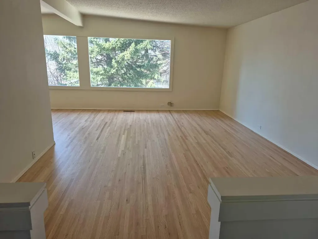 3415 Benton Drive NW Calgary AB T2L1W7