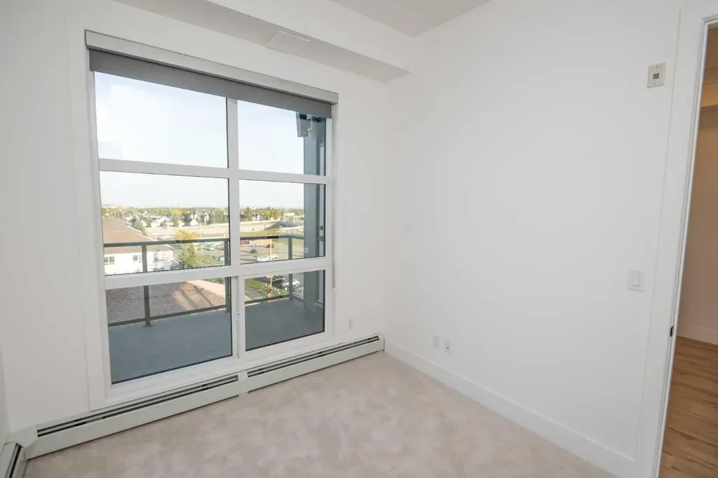 330 Dieppe Drive SW Calgary AB T3E 2L4