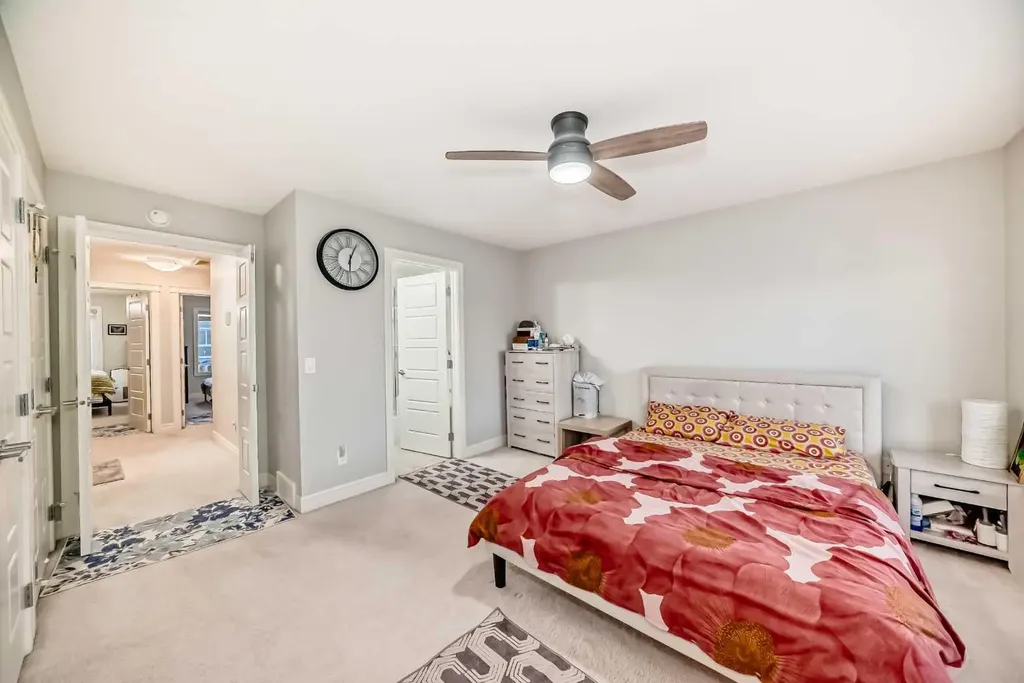 10097 46 Street NE Calgary AB T3J 0Y5