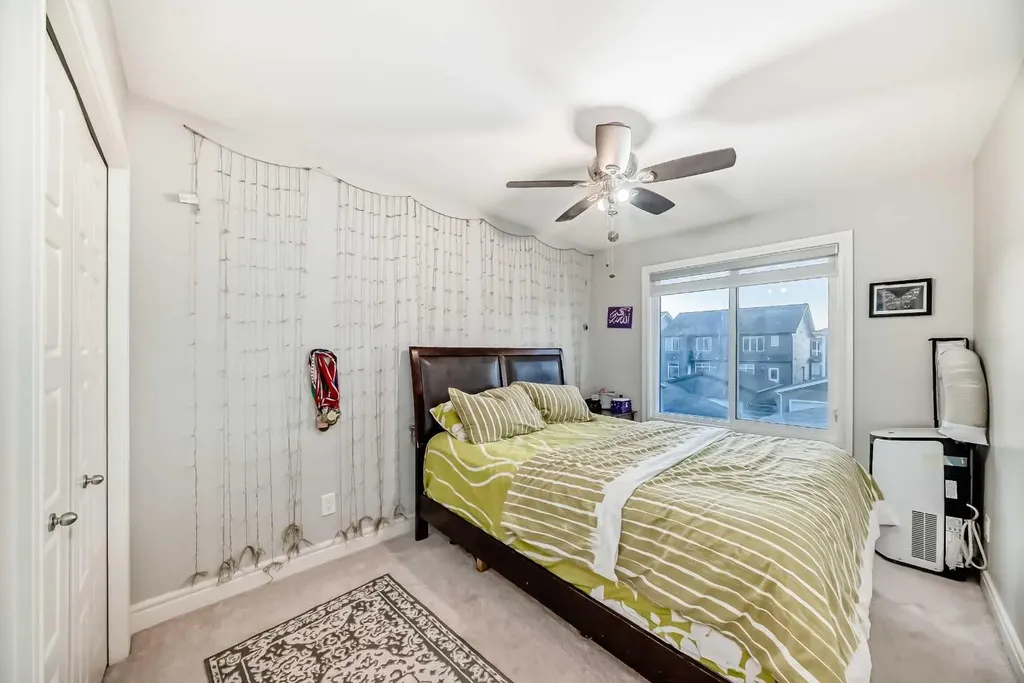 10097 46 Street NE Calgary AB T3J 0Y5