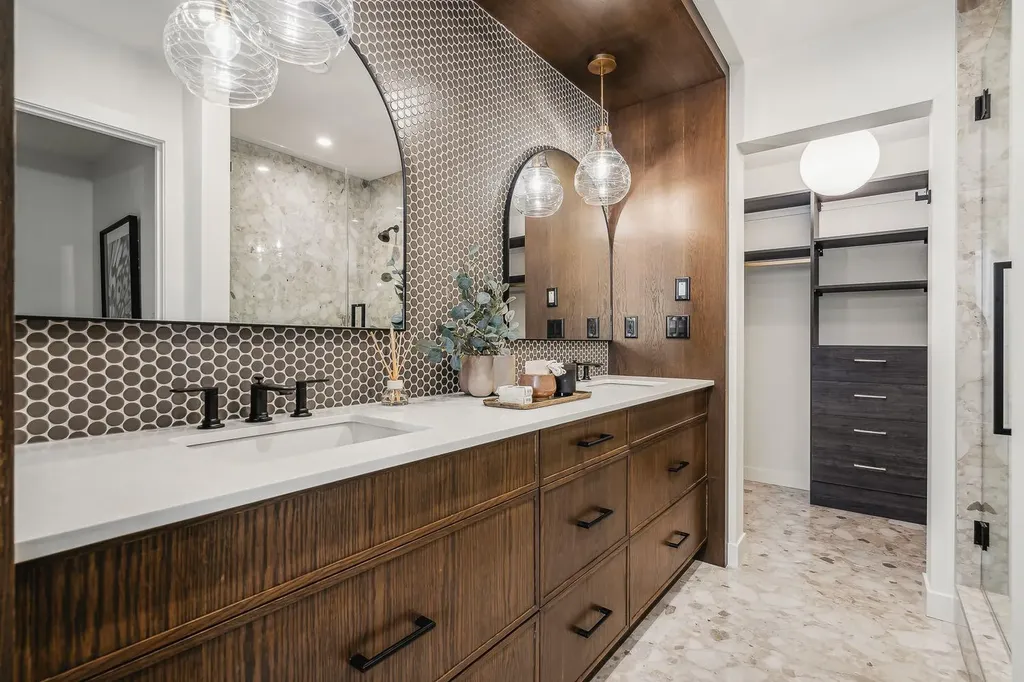60 Cascade Ridge Canmore AB T1W 0K6