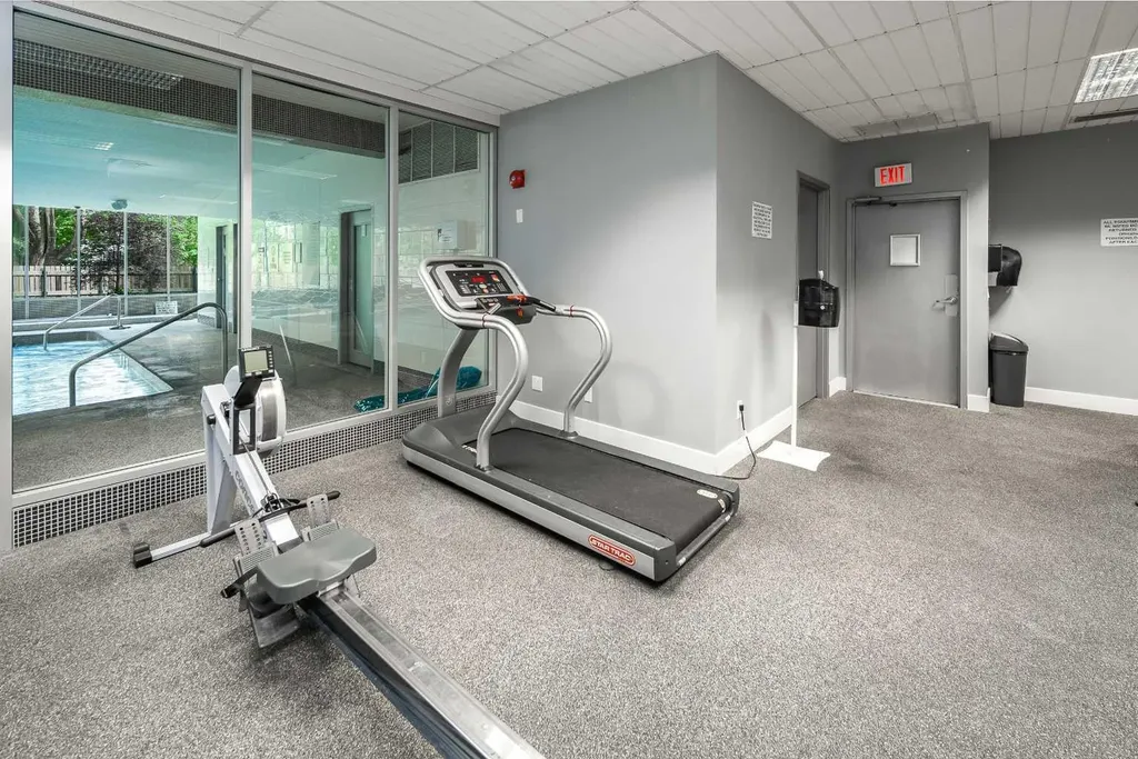 4944 Dalton Drive NW Calgary AB T3A 2E6