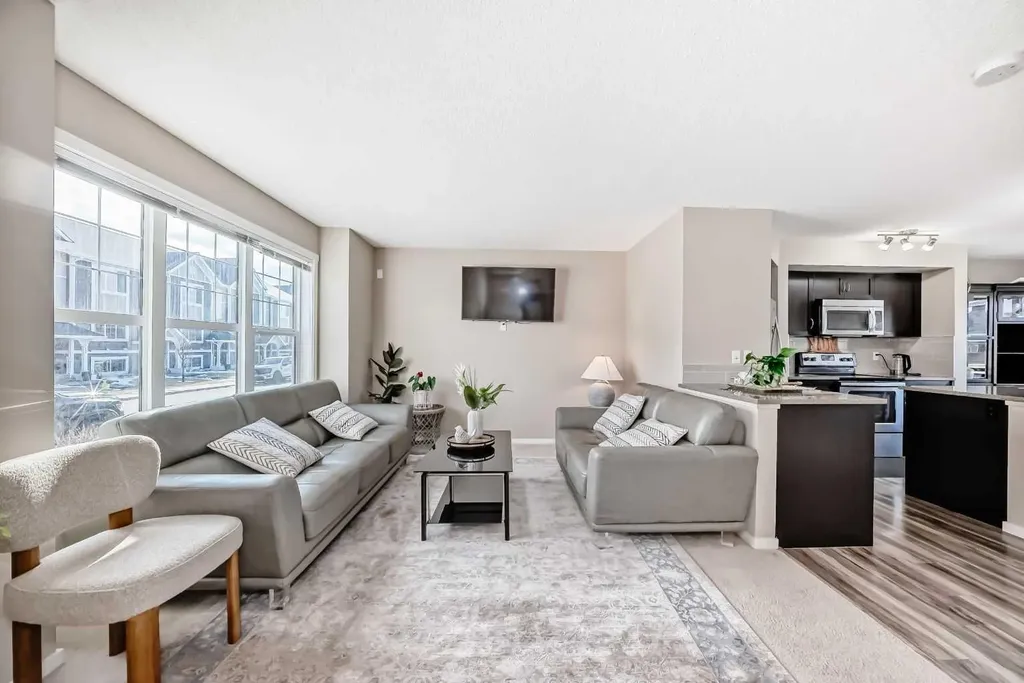 120 Evansridge Court NW Calgary AB T3P 0N2