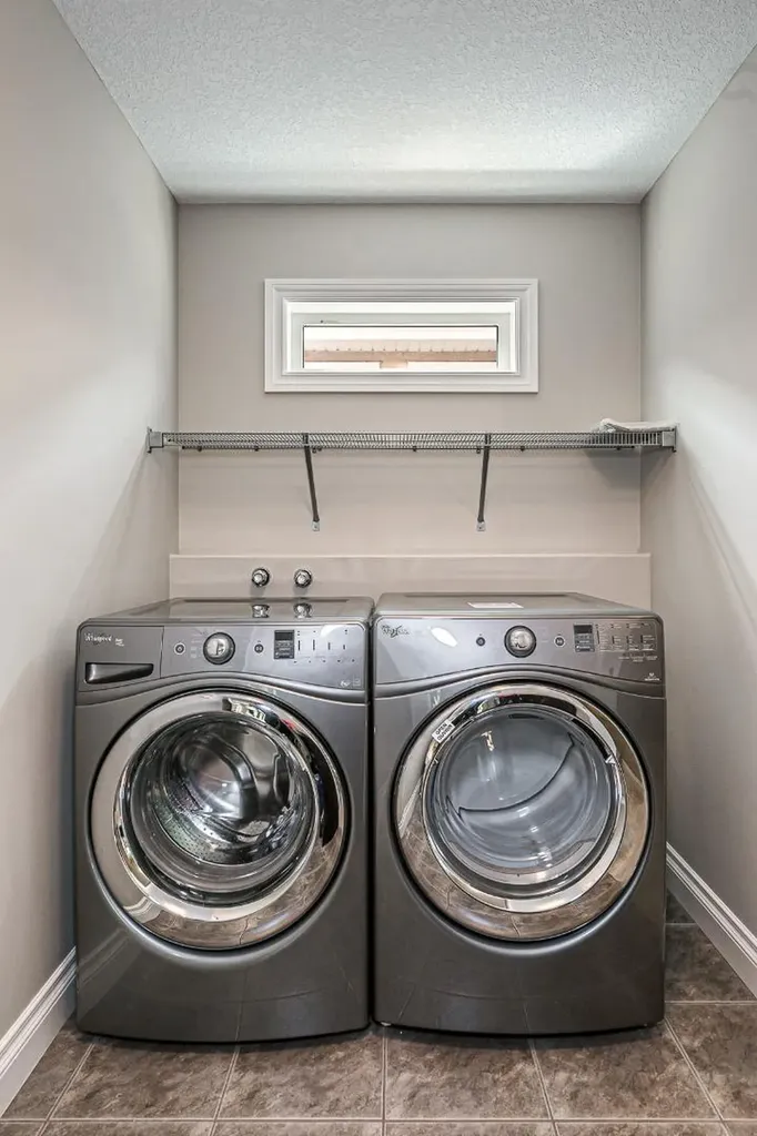 180 Ascot Drive SW Calgary AB T3H 0V2
