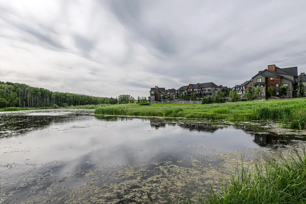 180 Ascot Drive SW Calgary AB T3H 0V2