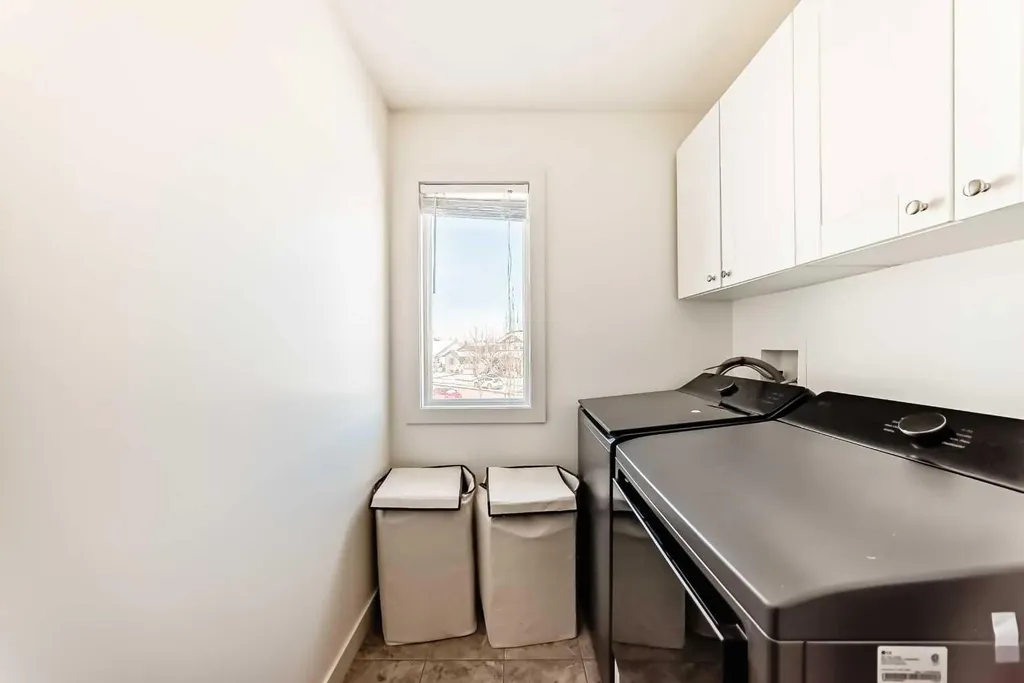 2002 High Country Rise NW High River AB T1V 0C9