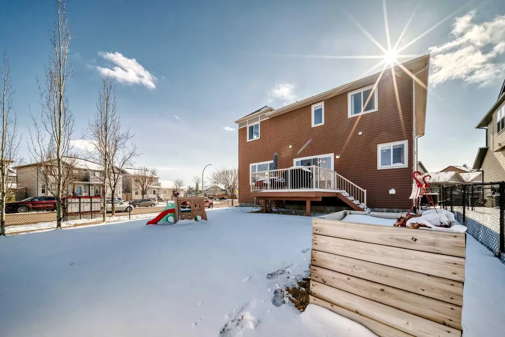 2002 High Country Rise NW High River AB T1V 0C9
