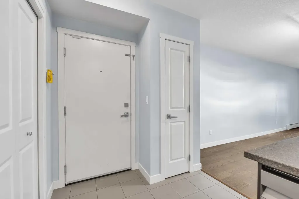 25 Auburn Meadows Avenue SE Calgary AB T3M 2L3