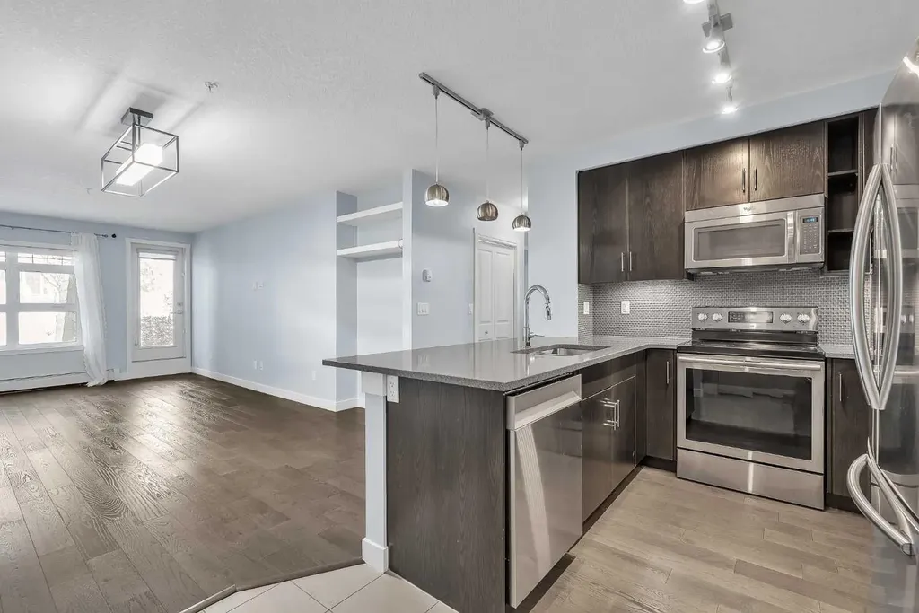 25 Auburn Meadows Avenue SE Calgary AB T3M 2L3