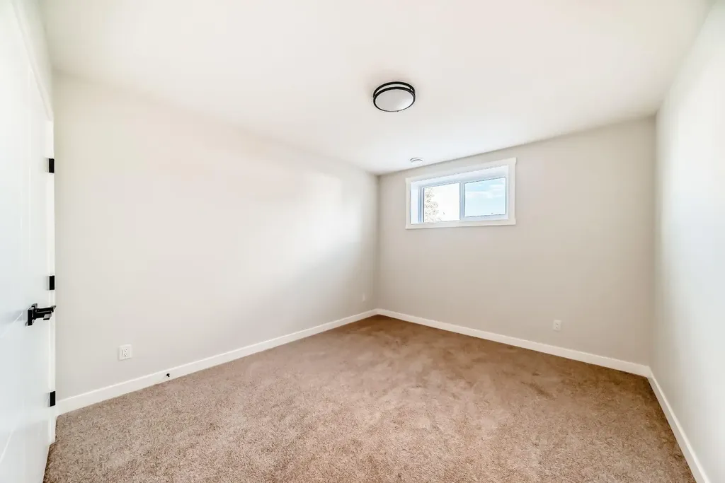 1103 Clover Close Carstairs AB T0M0N0