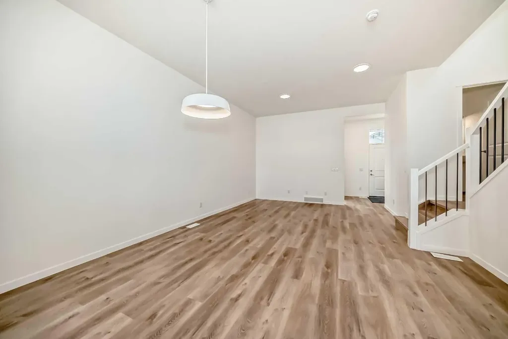 1078 Sawgrass Link NW Airdrie AB T4B5V2
