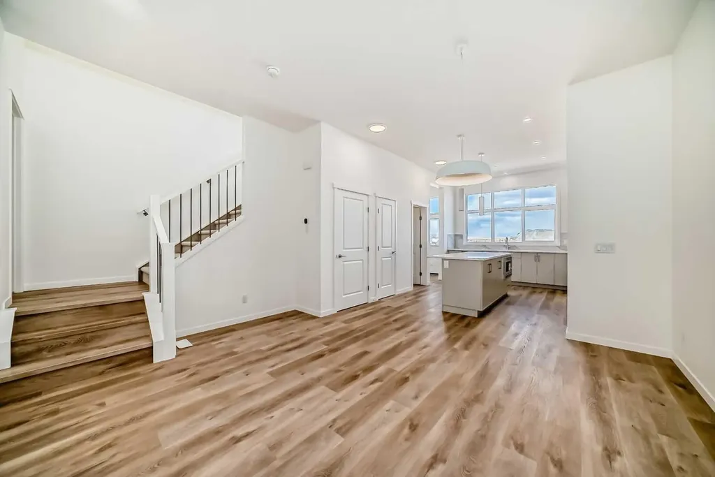 1078 Sawgrass Link NW Airdrie AB T4B5V2