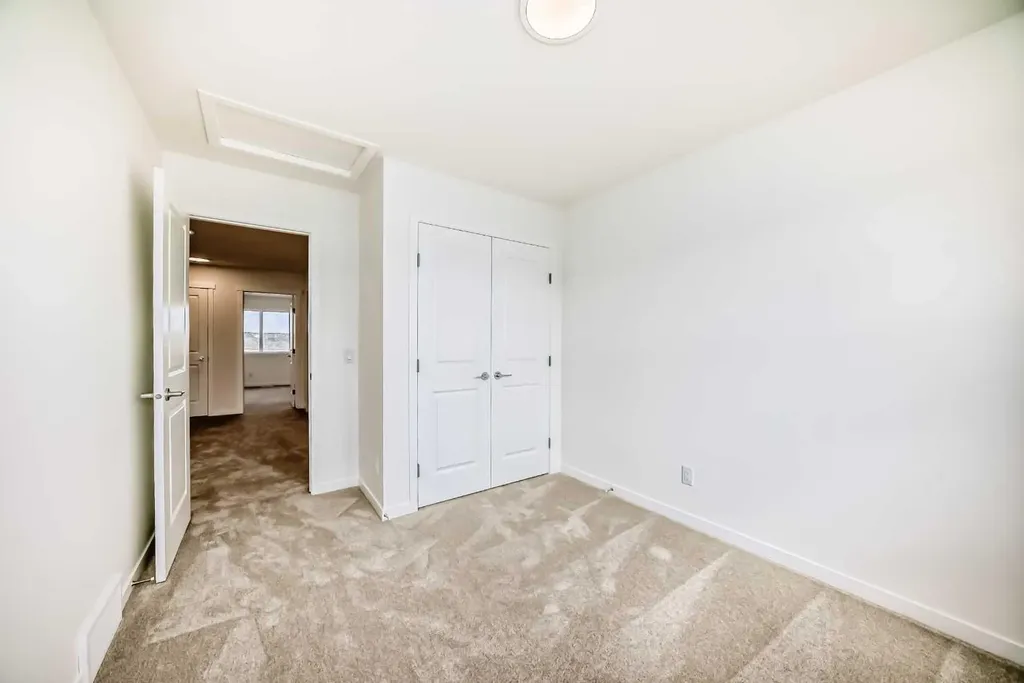 1078 Sawgrass Link NW Airdrie AB T4B5V2