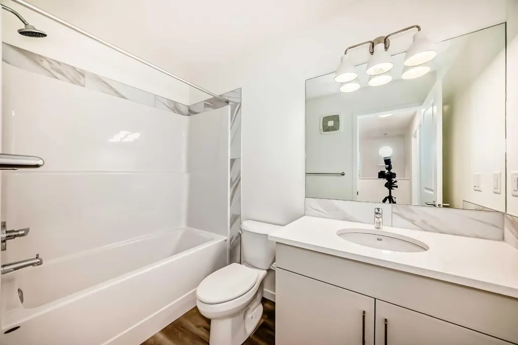 1078 Sawgrass Link NW Airdrie AB T4B5V2