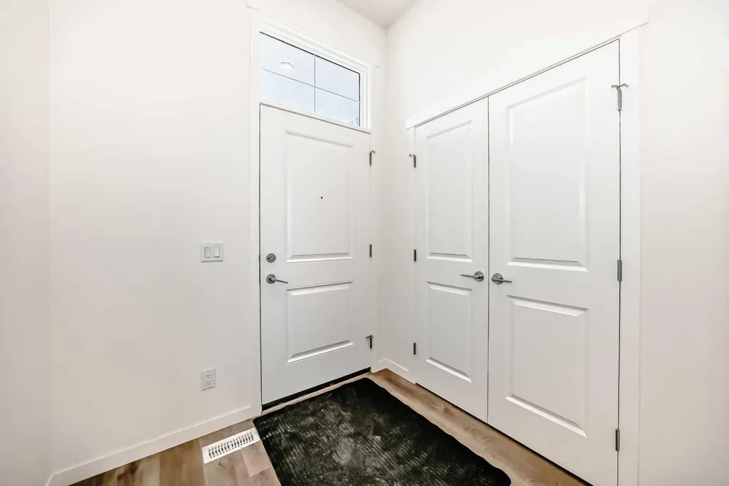 1078 Sawgrass Link NW Airdrie AB T4B5V2
