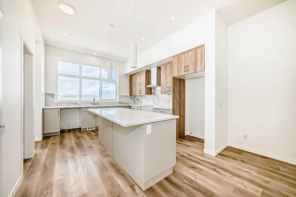 1078 Sawgrass Link NW Airdrie AB T4B5V2