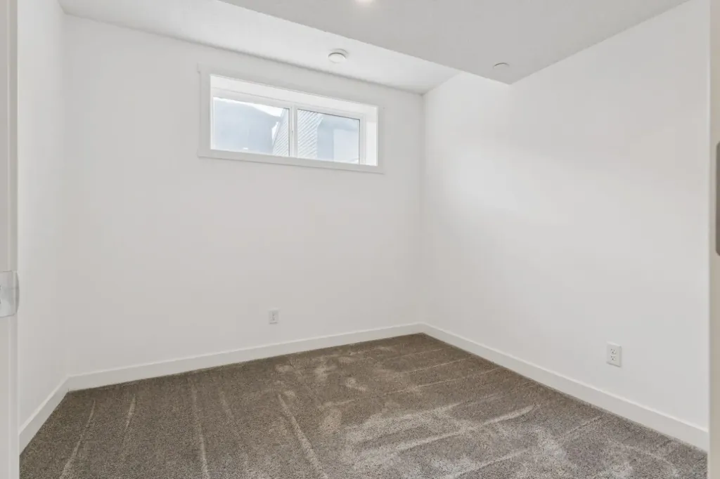 113 Calhoun Common NE Calgary AB T3P 1T2