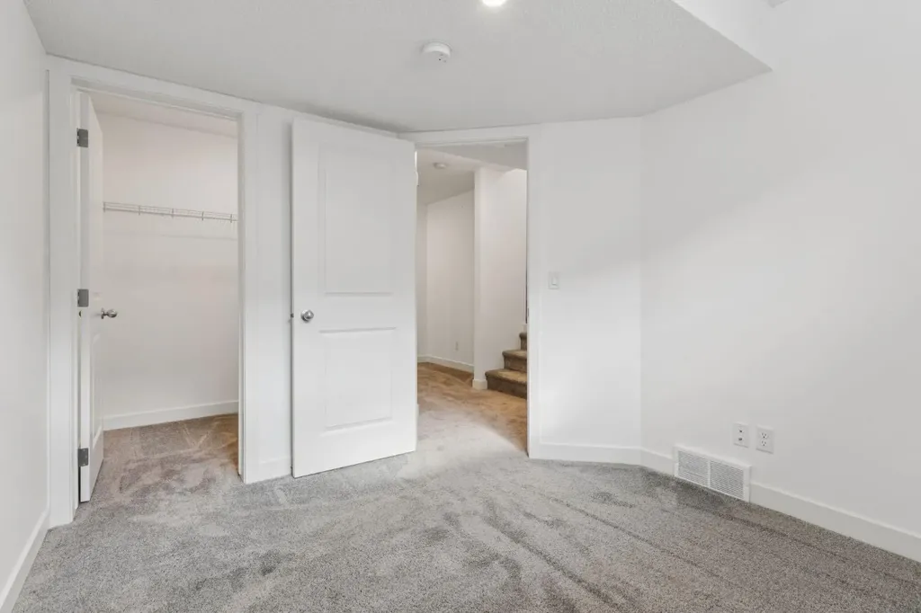 113 Calhoun Common NE Calgary AB T3P 1T2
