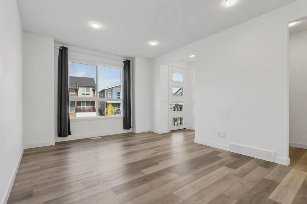 113 Calhoun Common NE Calgary AB T3P 1T2