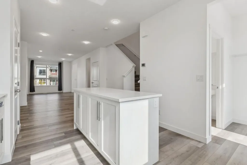 113 Calhoun Common NE Calgary AB T3P 1T2