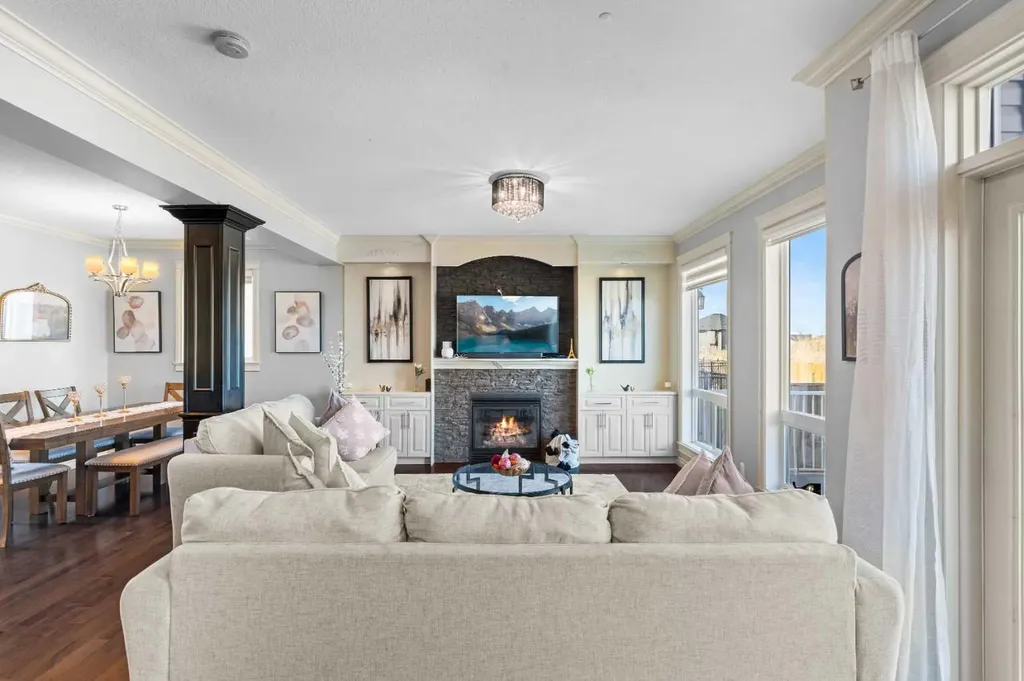 409 Kinniburgh Boulevard Chestermere AB T1X0P4
