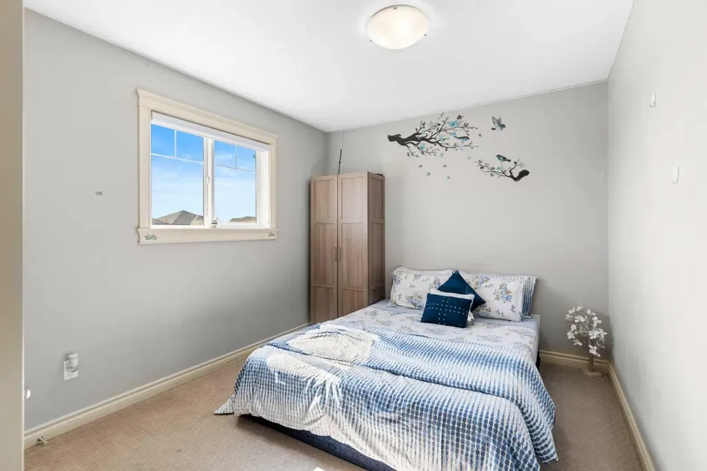 409 Kinniburgh Boulevard Chestermere AB T1X0P4