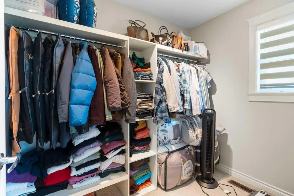 409 Kinniburgh Boulevard Chestermere AB T1X0P4