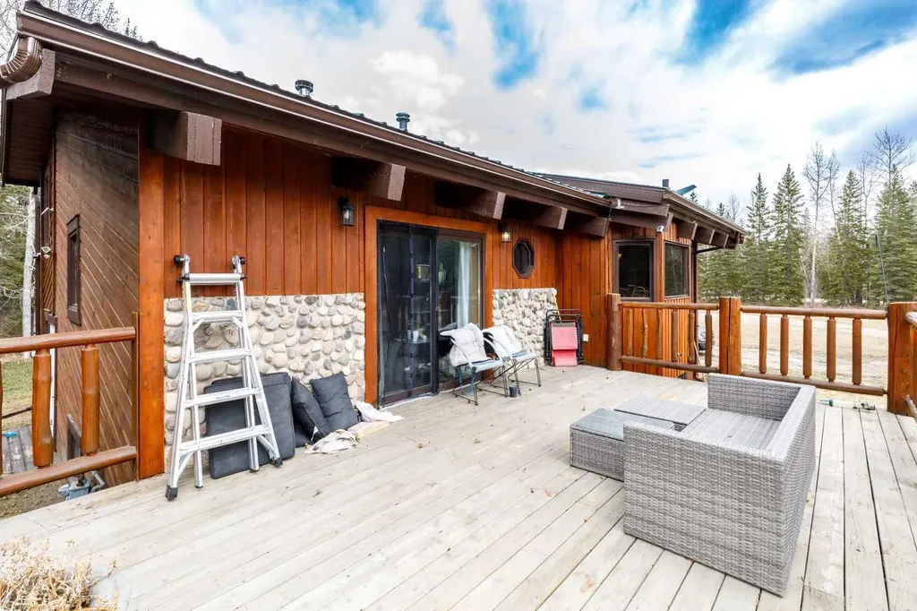 35109 Range Road 25 Rural Red Deer County AB T4G 0K3