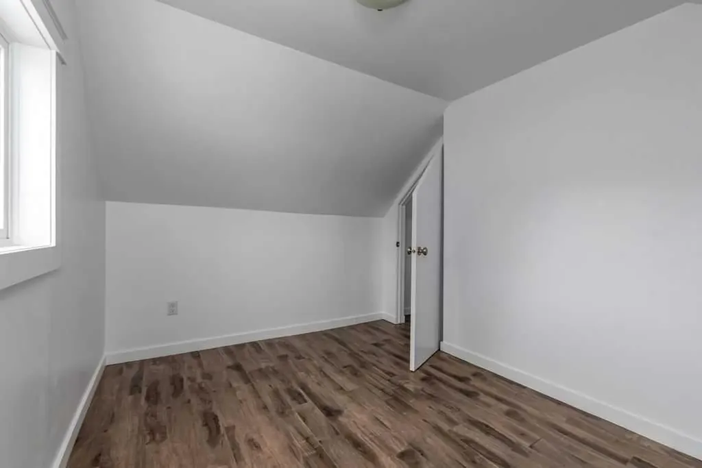 4504 49 Street Lloydminster SK S9V 0L5
