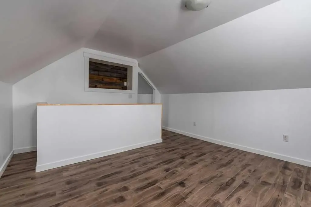 4504 49 Street Lloydminster SK S9V 0L5