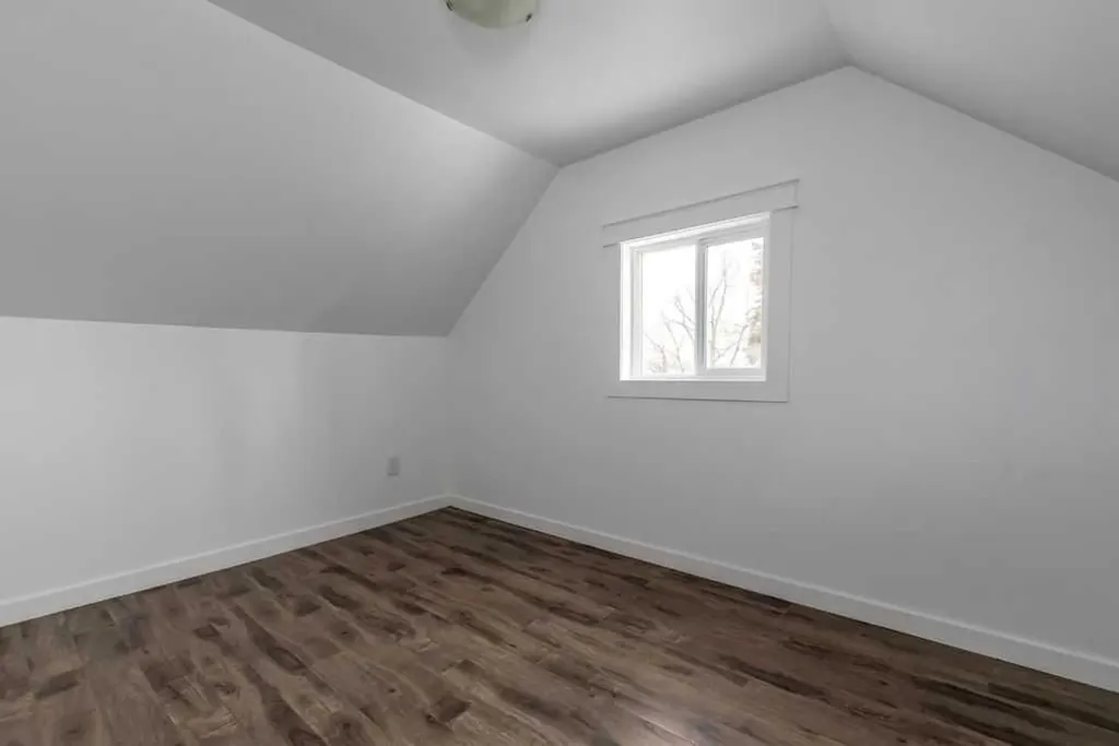 4504 49 Street Lloydminster SK S9V 0L5