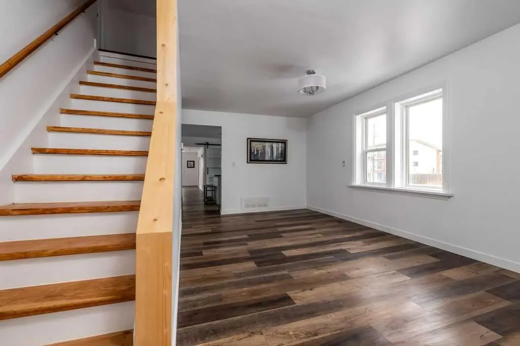 4504 49 Street Lloydminster SK S9V 0L5