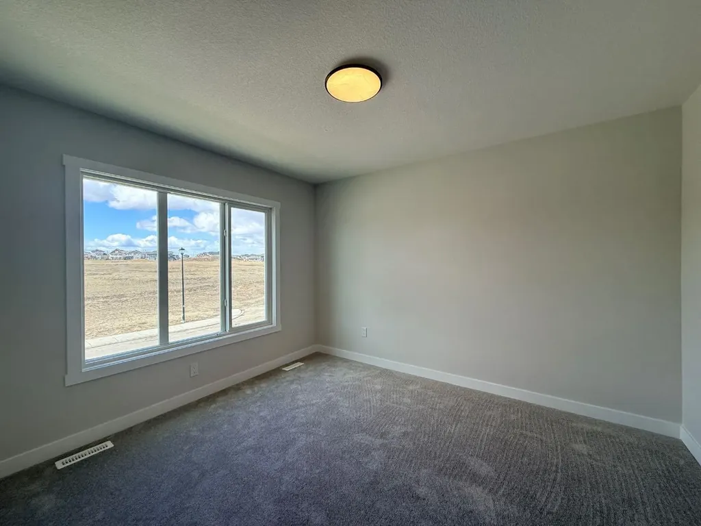 1927 Mccaskill Drive Crossfield AB T0M 0S0