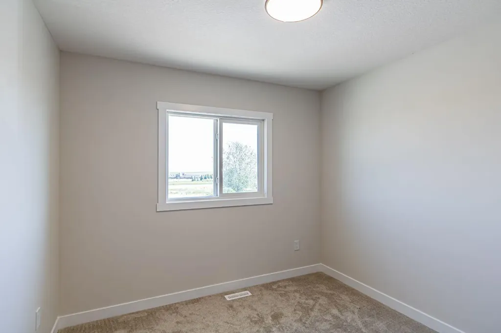 1927 Mccaskill Drive Crossfield AB T0M 0S0