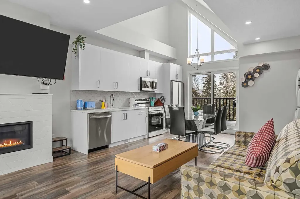 105 Kananaskis Way Canmore AB T1W 1N7