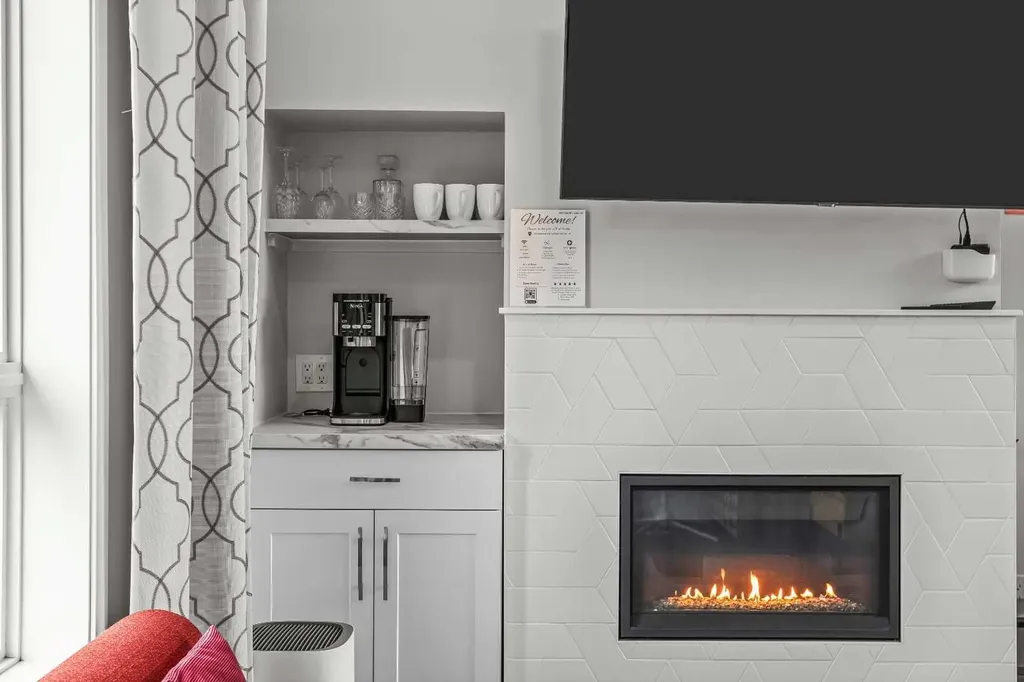 105 Kananaskis Way Canmore AB T1W 1N7