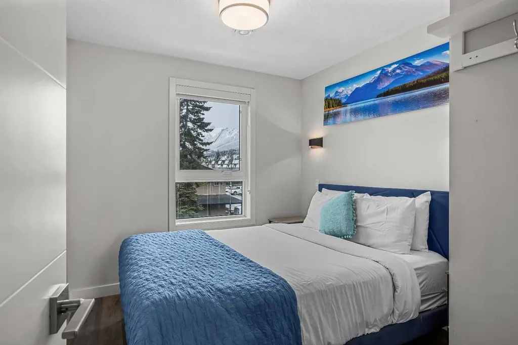 105 Kananaskis Way Canmore AB T1W 1N7