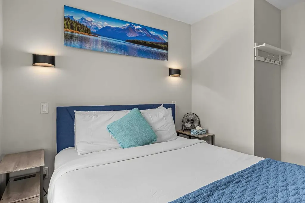 105 Kananaskis Way Canmore AB T1W 1N7