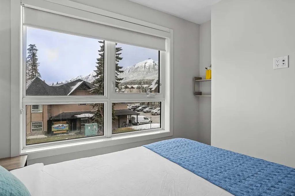 105 Kananaskis Way Canmore AB T1W 1N7