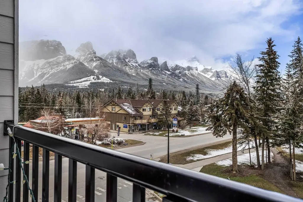 105 Kananaskis Way Canmore AB T1W 1N7