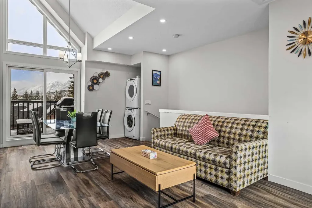 105 Kananaskis Way Canmore AB T1W 1N7